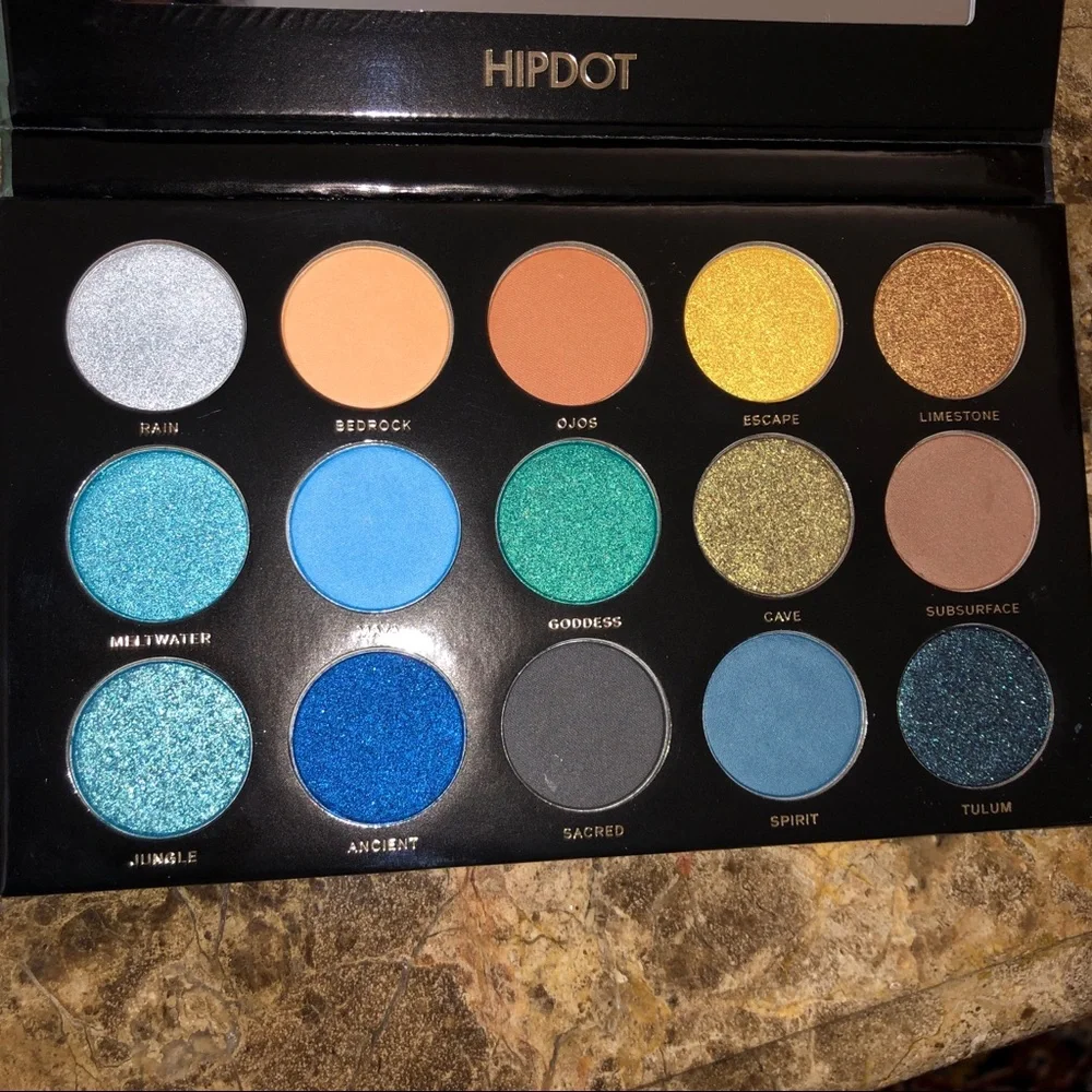 🔥 2/$30 BNIB Hipdot CENOTE Eyeshadow Palette Oceanic! 🌊 Blue Green Sea Cool